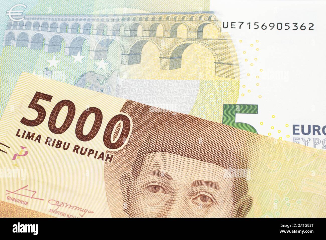 Money Indonesian Stockfotos Und Bilder Kaufen Alamy