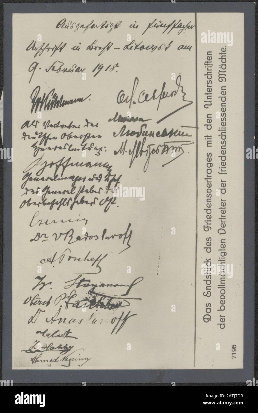 Beschreibung: Postkarte mit letztem Seitenfriedenvertrag von Brest-Litowsk mit Unterschriften Datum: 9. Februar 1918 Ort: Brest, Brest-Litowsk, Brest-Litowsk, Litauen Schlüsselwörter: WWI-Friedensverträge Stockfoto