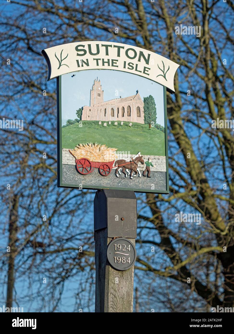 Dorfschild für Sutton auf der Insel, Cambridgeshire, England Stockfoto