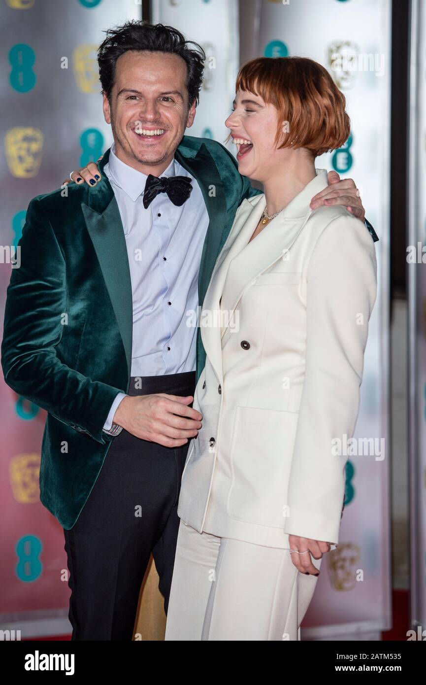 London, Großbritannien. Februar 2020. Andrew Scott und Jessie Buckley besuchen die EE British Academy Film Awards 2020 After Party im Grosvenor House Hotel in London. Credit: Sopa Images Limited/Alamy Live News Stockfoto