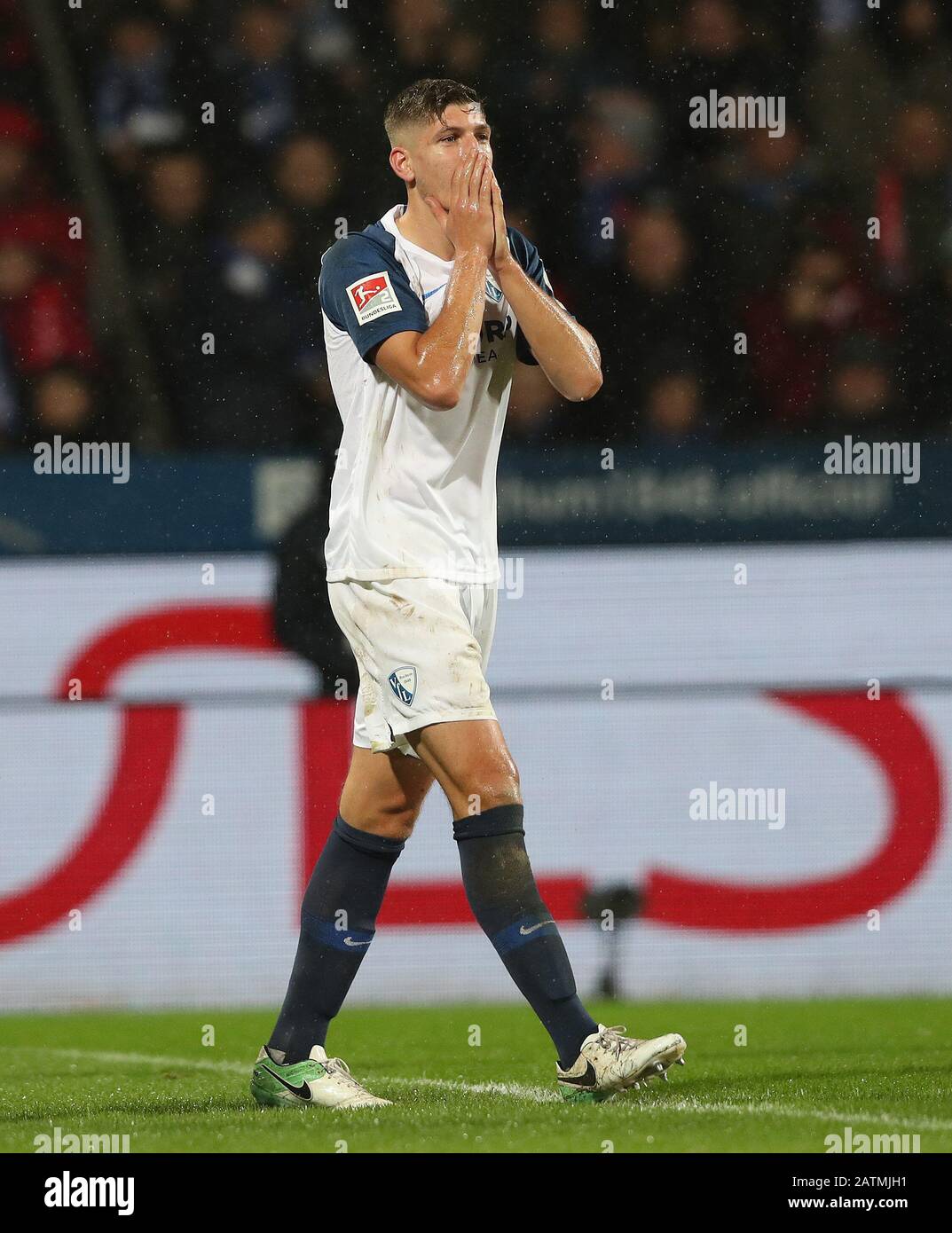 Firo: 03.02.2020, Fußball, 2.Bundesliga, Saison 2019/2020, VfL Dortmund - HSV Hamburg, HSV Hamburg Hamburg Hamburg 3:1 Vitaly Janelt, Dortmund, Austausch weltweit Stockfoto