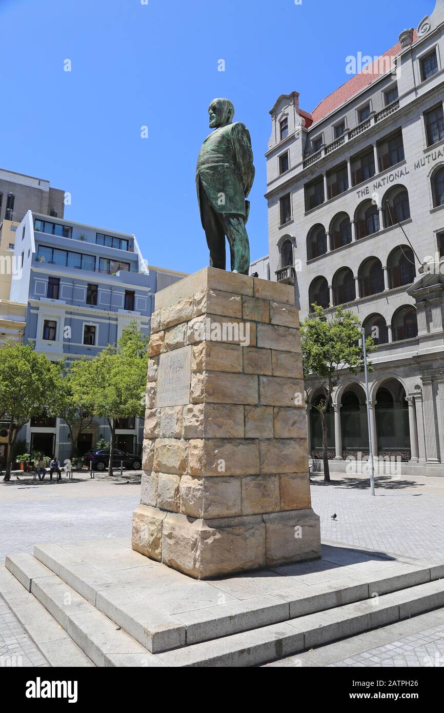 Jan Hendrik Hofmeyr-Statue und Kirchenplatz, Parliament Street, CBD, Kapstadt, Table Bay, Western Cape Province, Südafrika, Afrika Stockfoto