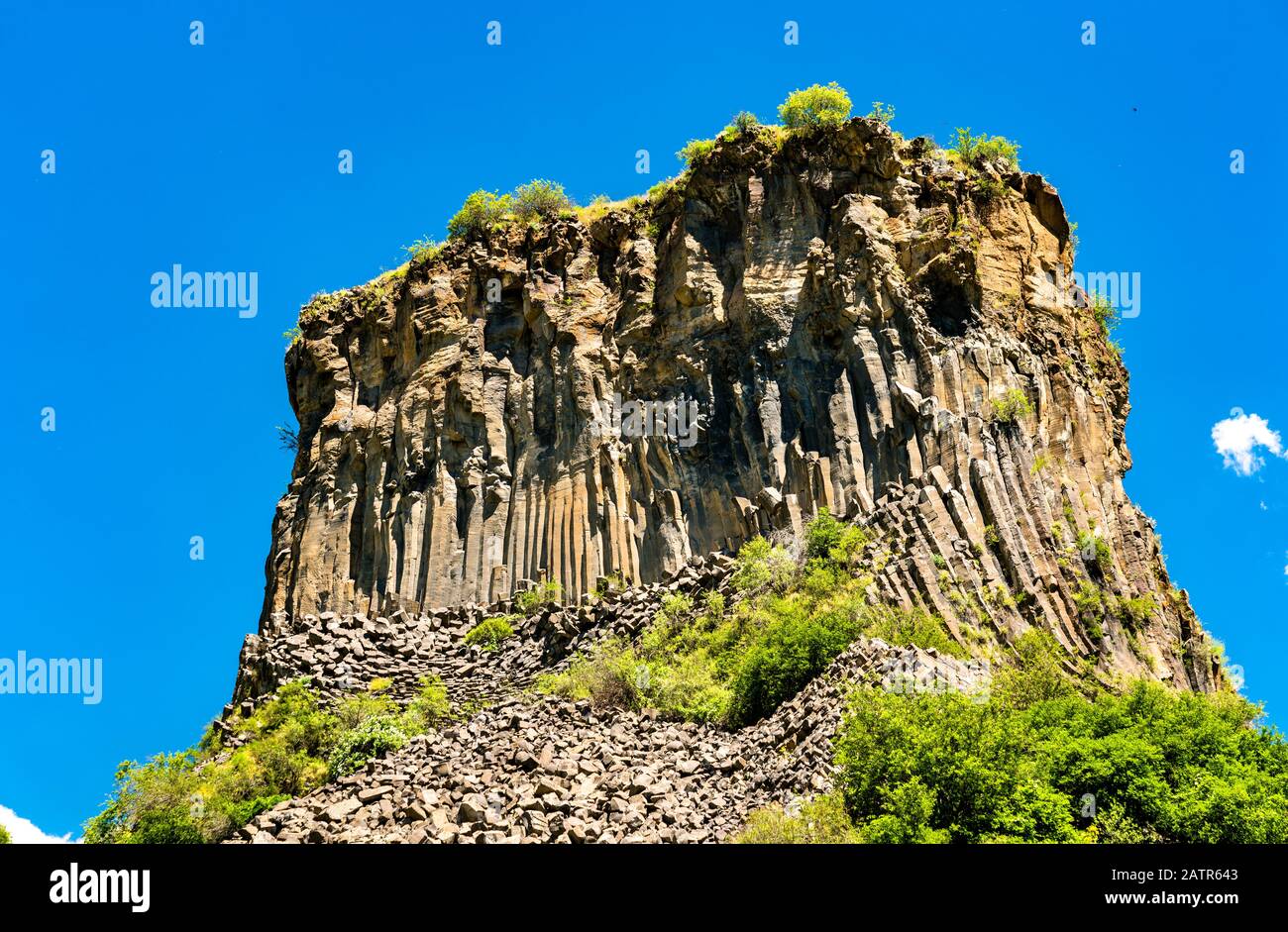 Basalt-Säulen-Formationen in der Garni-Schlucht, Armenien Stockfoto