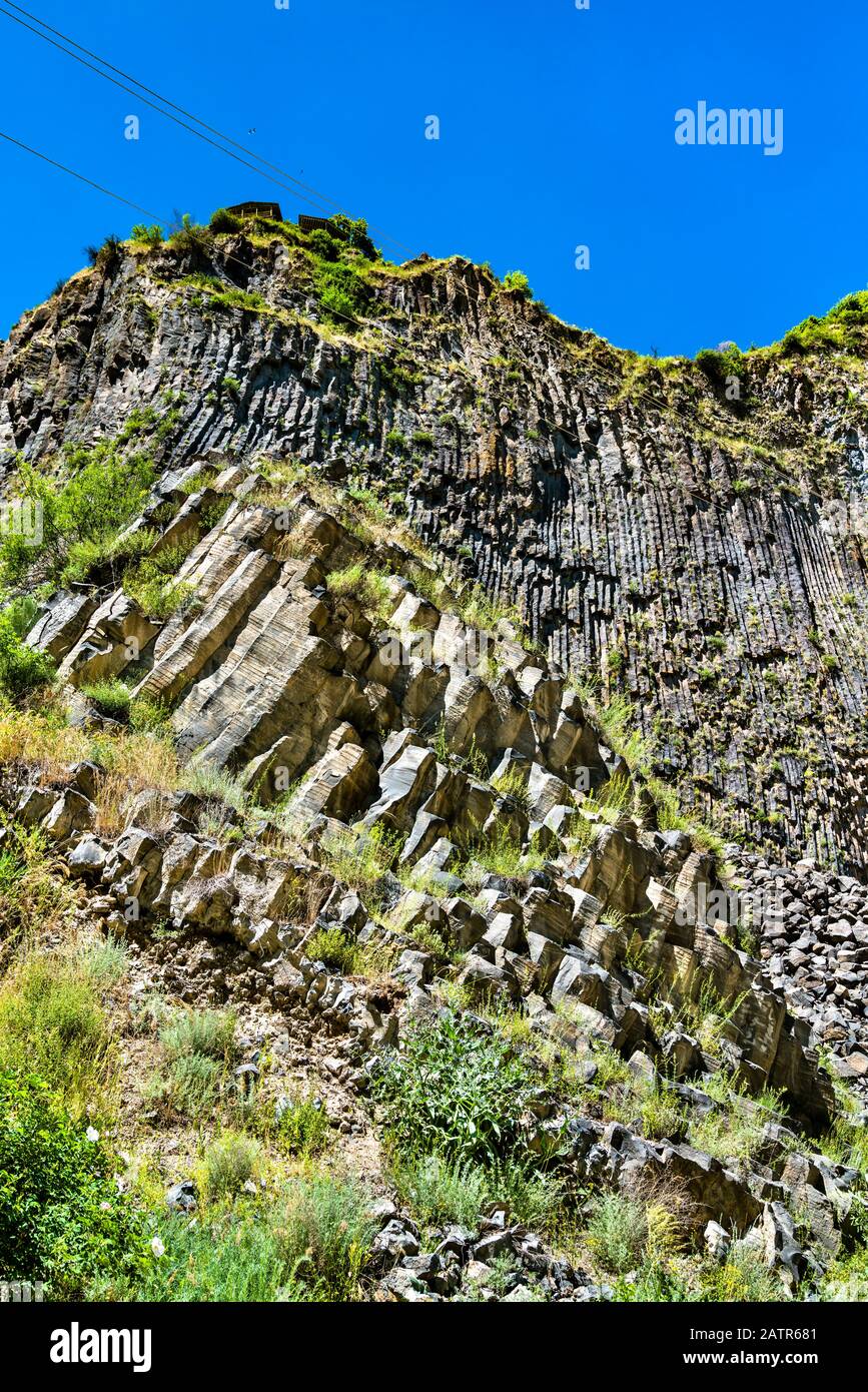 Basalt-Säulen-Formationen in der Garni-Schlucht, Armenien Stockfoto