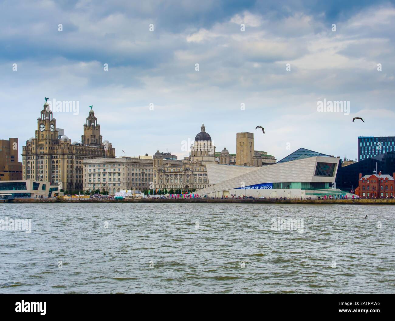 Die Liverpool Waterfront Skyline Stockfoto
