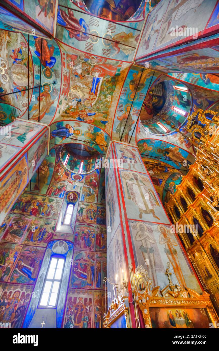 Fresken, Kathedrale der Heiligen Dormition, Dreifaltigkeit Sergius Lavra Kloster Komplex; Sergiev Posad, Moskauer Gebiet, Russland Stockfoto