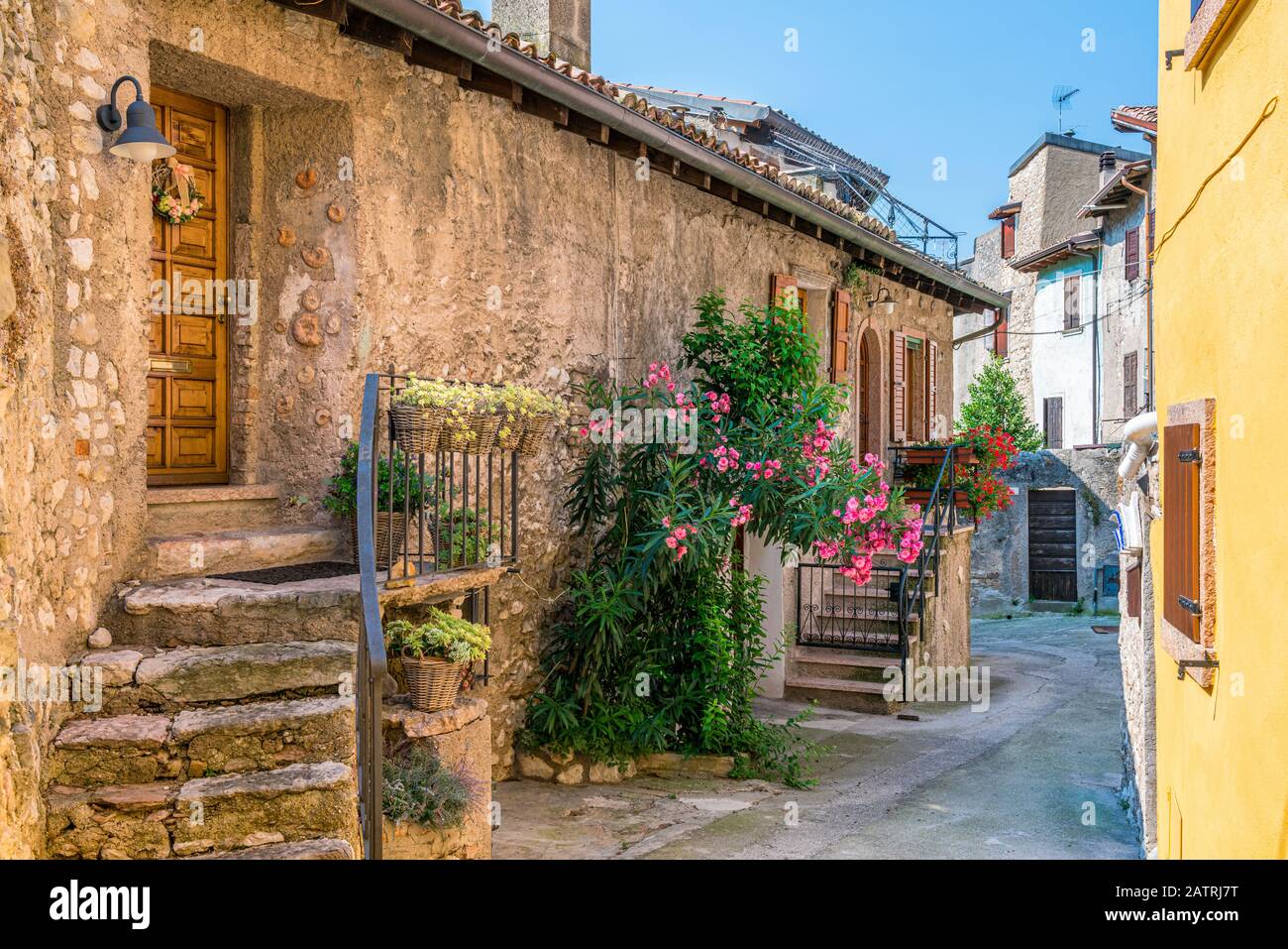 Malcesine, schöne kleine Stadt am Gardasee. Venetien, Provinz Verona, Italien. Stockfoto