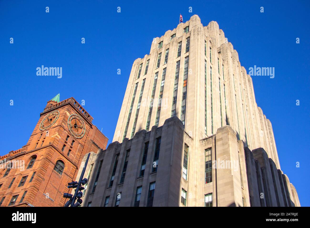 Bürogebäude im Alten Montreal Stockfoto