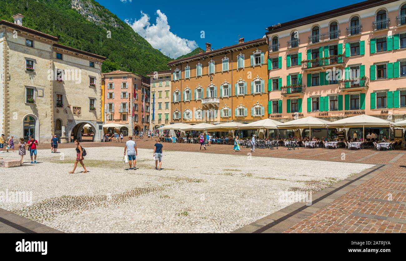 Die malerische Stadt Riva del Garda am Gardasee. Provinz Trient, Trentino Alto Adige, Italien. Stockfoto