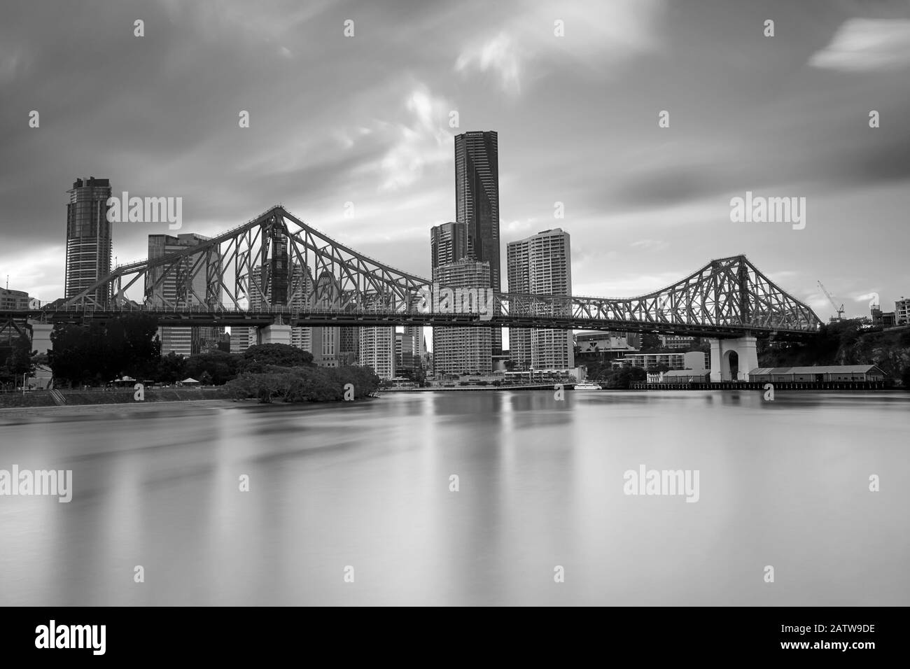 Ein Blick auf Die Story Bridge in der Stadt Brisbane, Queensland, Australien. Stockfoto