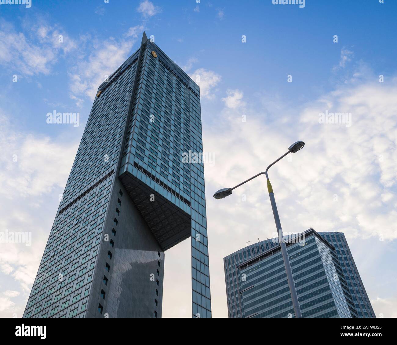 Das Intercontinental Hotel (2003) in Warschau, Polen, ist eines der höchsten Fünf-Sterne-Hotels der Welt. Stockfoto