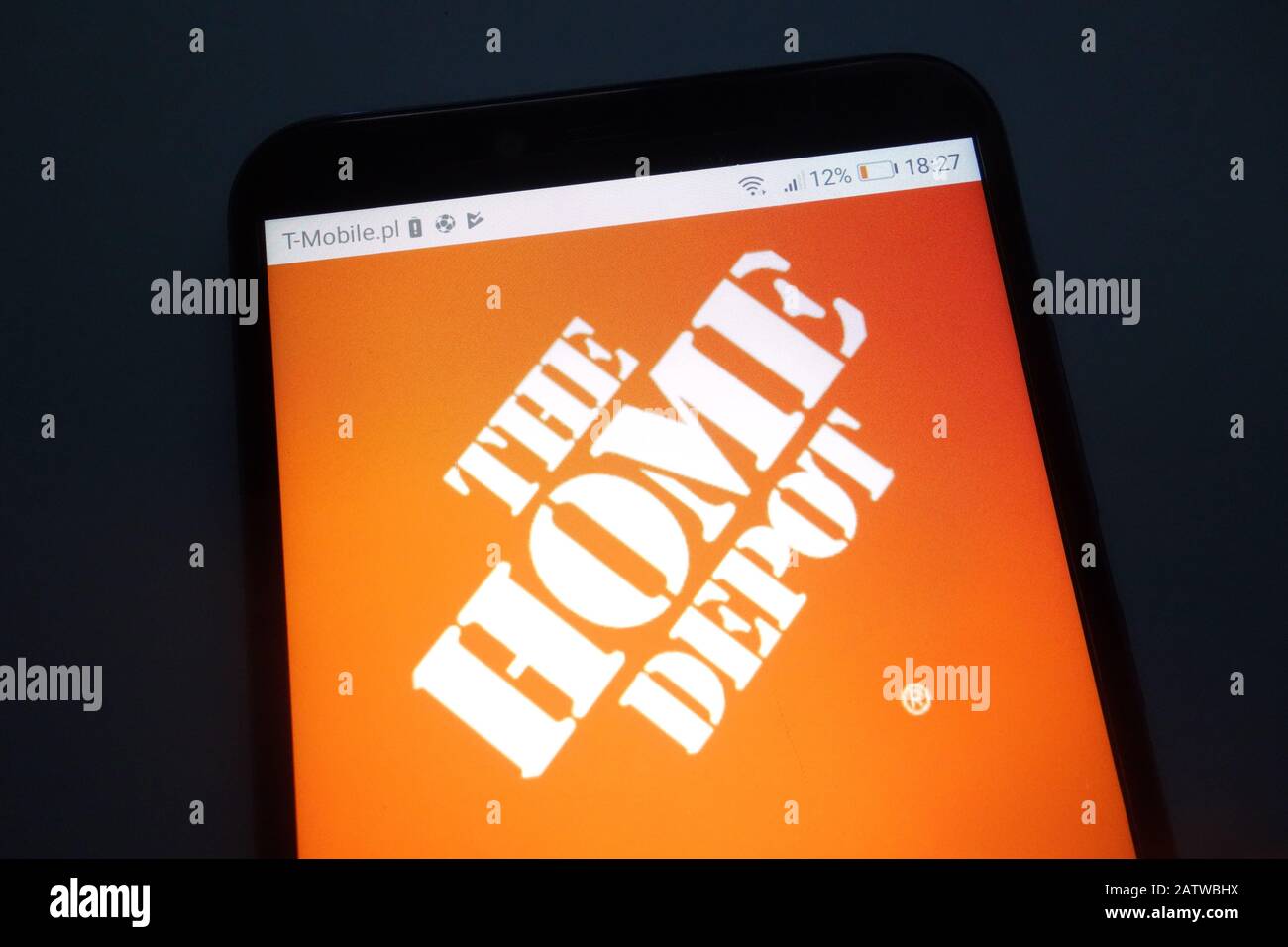 Das Home Depot Logo auf dem Smartphone Stockfoto