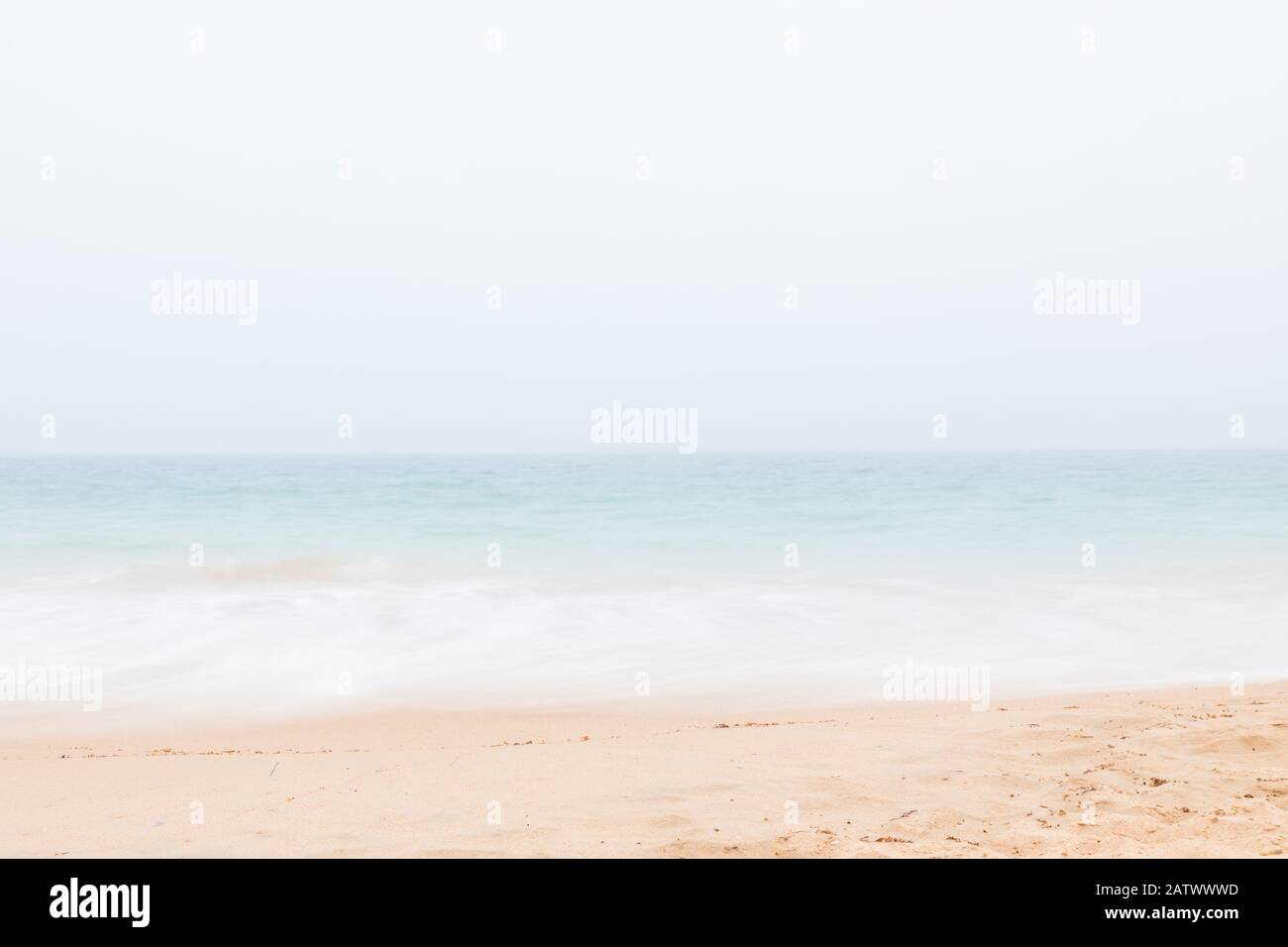 Meeresnebel Wyalup Rocky Point Beach Bunbury mit langer Belichtung Stockfoto