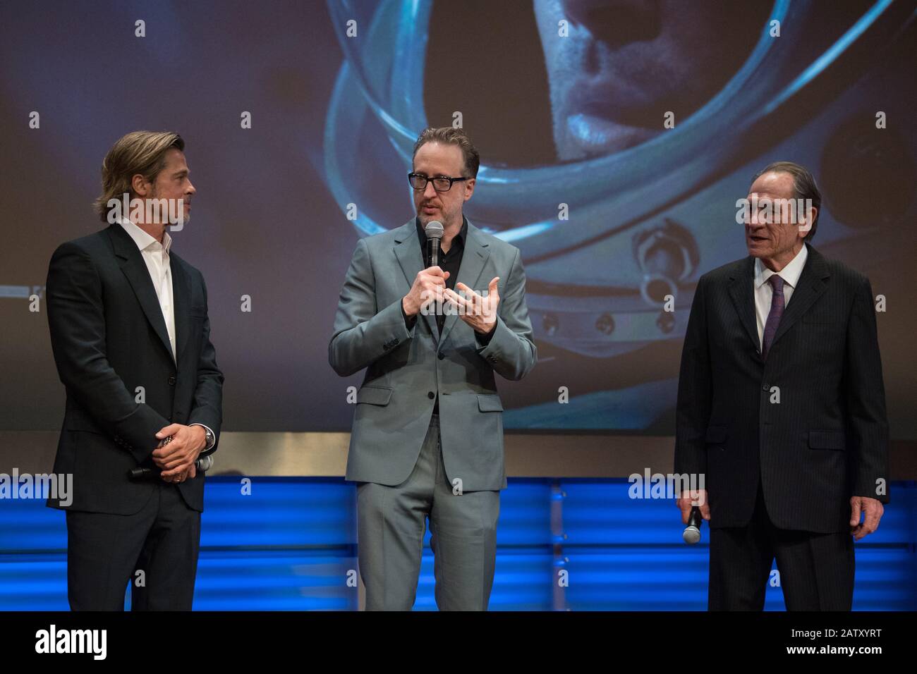 Washington DC, USA - 16. September 2019 - Von links nach rechts, Schauspieler Brad Pitt, Produzent, Co-Autor und Regisseur James Gray und Schauspieler Tommy Lee Jones sind SE Stockfoto