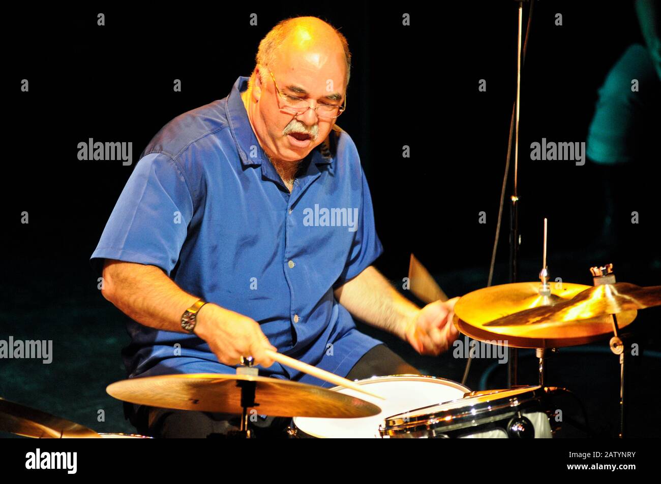 Peter Erskine, Jazz-Schlagzeuger, trat live auf Stockfoto