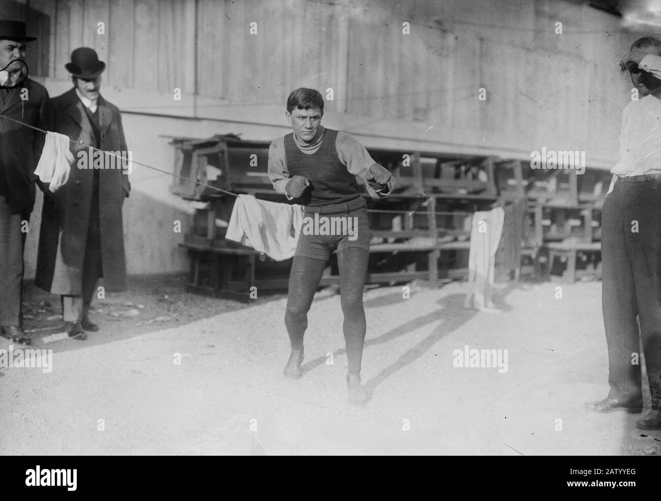 Boxer Willie Ritchie (gebürtiger Gerhardt Anthony Steffen) (1891-1975), der Weltmeister im Leichtgewicht von 1912 bis 1914 Stockfoto
