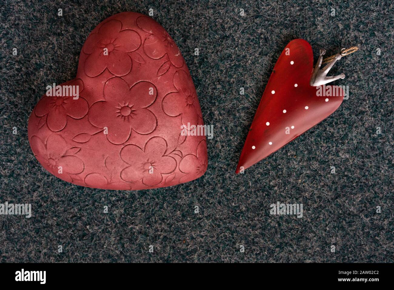 Erdbeerherzen Stockfotos Und Bilder Kaufen Alamy