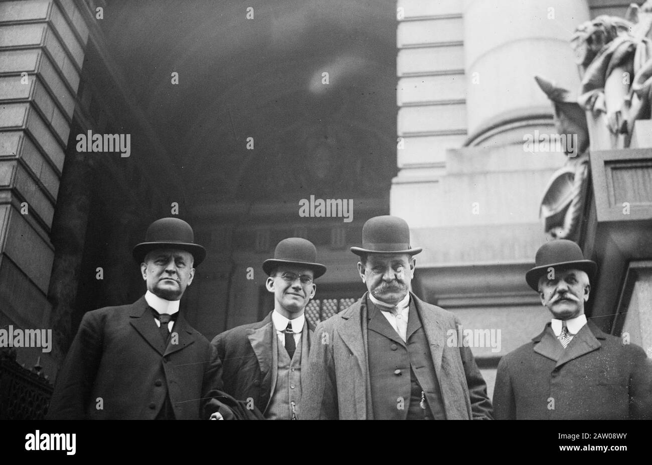 Gruppenfoto der Industriellen des frühen 20. Jahrhunderts Henry Brown, Henry Colton, Richard Lindabury und Richter Jacob McGavock Dickinson Stockfoto