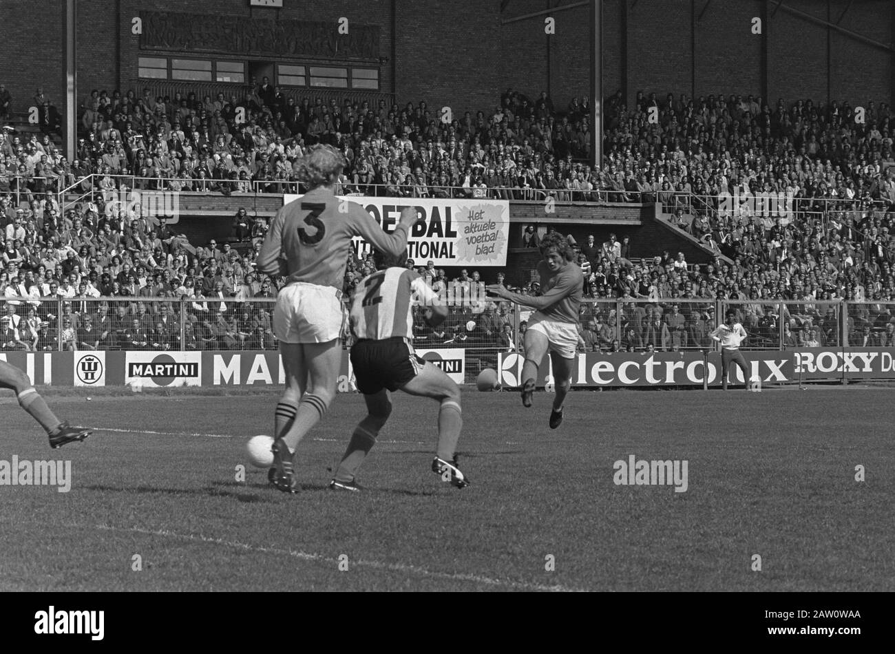 Practice Interland Niederlande gegen Argentinien 4-1; Haan (R) erzielt das vierte Tor Datum: 26. Mai 1974 Schlagwörter: Sport, Fußball Personenname: Dienstplan Stockfoto