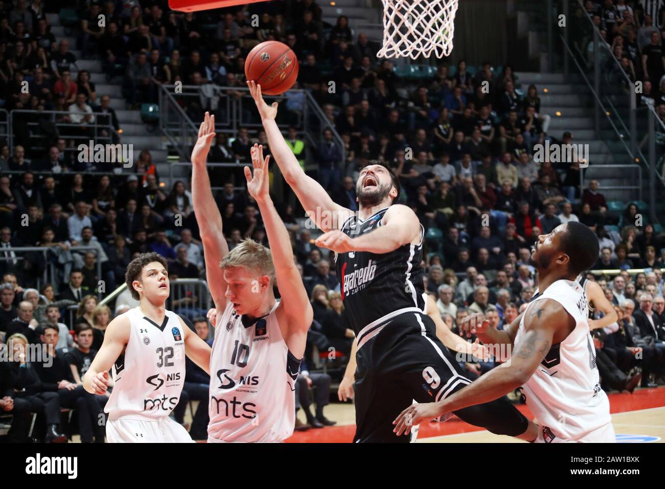 Bologna, Italien. Februar 2020. Stefan markovic (Virtus segafredo bologna) während Segaftedo Virtus Bologna vs. Partizan Nis Belgrado, Basketball EuroCup Championship in Bologna, Italien, 5. Februar 2020 Credit: Independent Photo Agency/Alamy Live News Stockfoto