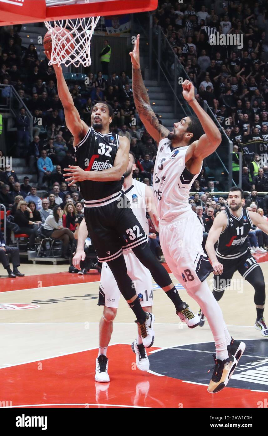 Bologna, Italien. Feb. 2020. Gewinnt Jäger (Virtus segafredo bologna) während Segaftedo Virtus Bologna vs. Partizan Nis Belgrado, Basketball EuroCup Championship in Bologna, Italien, 5. Februar 2020 Credit: Independent Photo Agency/Alamy Live News Stockfoto
