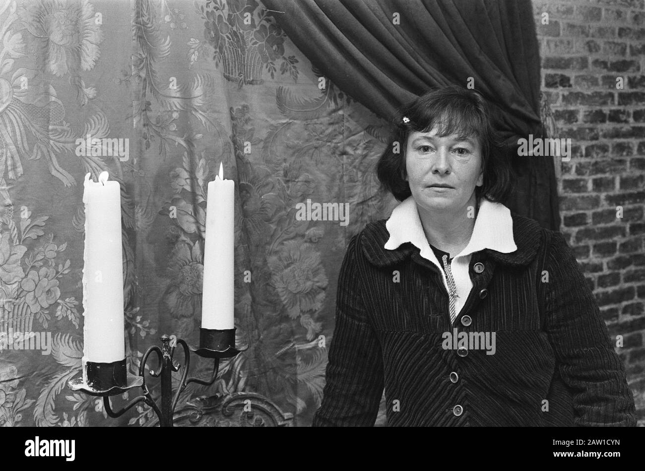 Job GPD, Vera Baresova Theater's drei maagde rechten Baumgraben, Nr. 22 Vera Baresova (Kopf). Datum: 4. September 1974 Schlagwörter: Theater Stockfoto