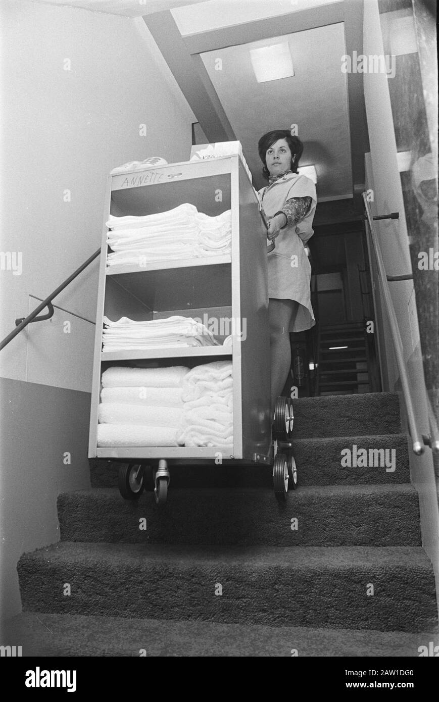 Mission Hotel Revue; Howard Johnson Hotel, Amsterdam Interior Datum: 12. November 1970 Lage: Amsterdam, Noord-Holland Schlüsselwörter: Interieur, Hoteleinrichtung Name: Hotel Revue Stockfoto