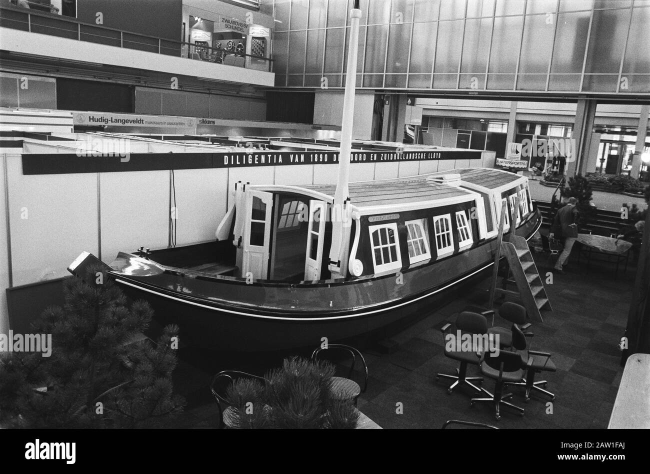 Mission Nieuwsblad van het Noorden Groningen Sob (Barge) über die HISWA im RAI Datum: 11. März 1982 Schlagwörter: Ausstellungen Institution Name: HISWA, Nieuwsblad van het Noorden : Bogaerts, Rob/Anefo Urheberrechtsinhaber: National Archives Material Typ: Negativ (schwarz/weiß) Archivinventarnummer: Siehe Zugang 2.24.01.05 Stockfoto