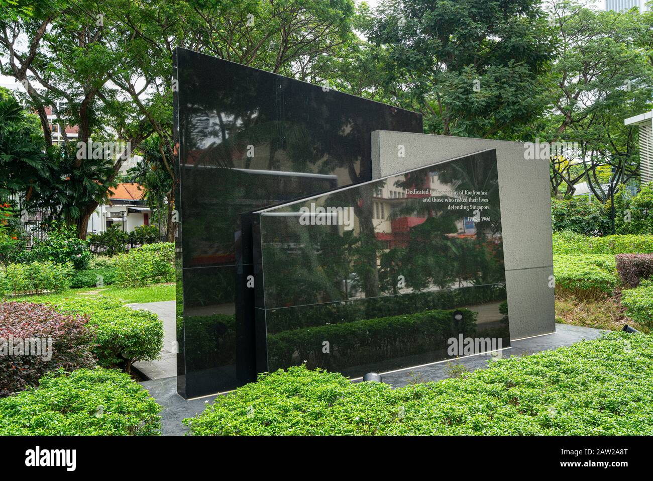Singapur. Januar 2020. Denkmal für die Opfer von Konfrontasi in der Nähe von MacDonald House enthüllt Stockfoto