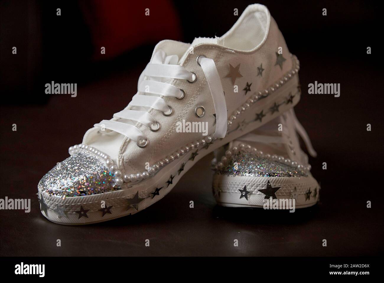 Mendoza, ARGENTINIEN, 20. April 2019. Sneakers, Partyartikel, Mendoza City, MENDOZA. Foto: Axel Lloret www.allofotografia.com Stockfoto