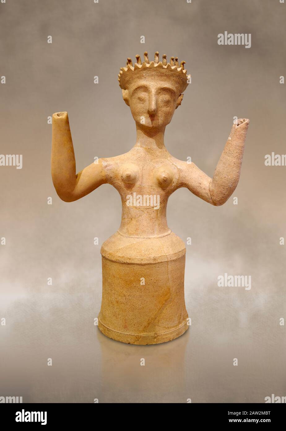 Minoische Statue der postpalastartigen Terracotta-Göttin mit erhobenen Armen, Kannia Sanctuary, Gortys, 1350-1250 v. Chr., Archäologisches Museum Heraklion. Die Godde Stockfoto