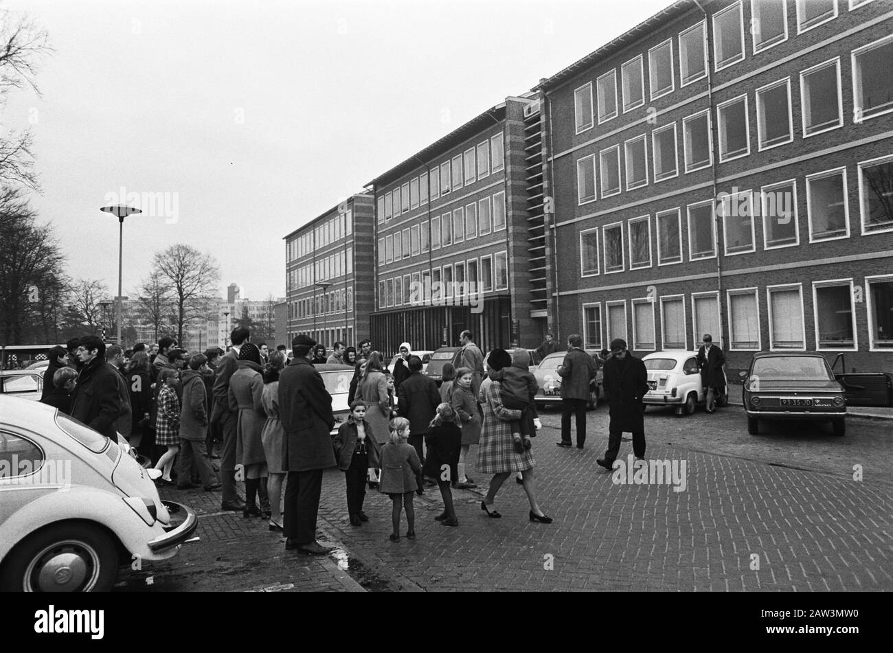 Prinzessin Margriet gebar zweiten Sohn im St. Radboud Krankenhaus in Nijmegen. Interesse am Krankenhaus Datum: 25. Dezember 1969 Standort: Nijmegen Schlüsselwörter: Krankenhäuser Personenname: Marguerite, Princess Institution Name: St. Radboud Hospital Stockfoto