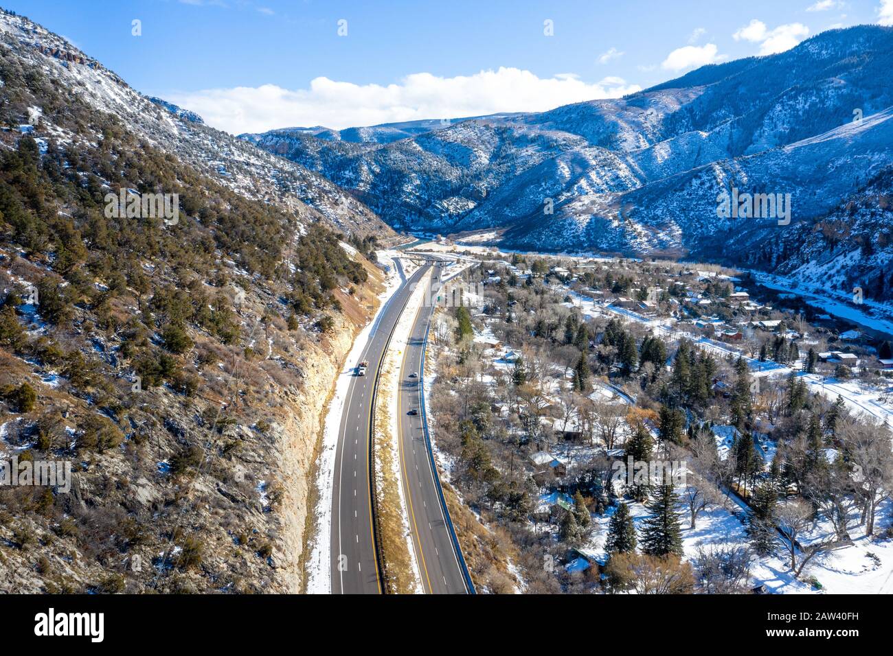 Blick auf den malerischen Highway 70 auf Glenwood Springs Colorado Stockfoto