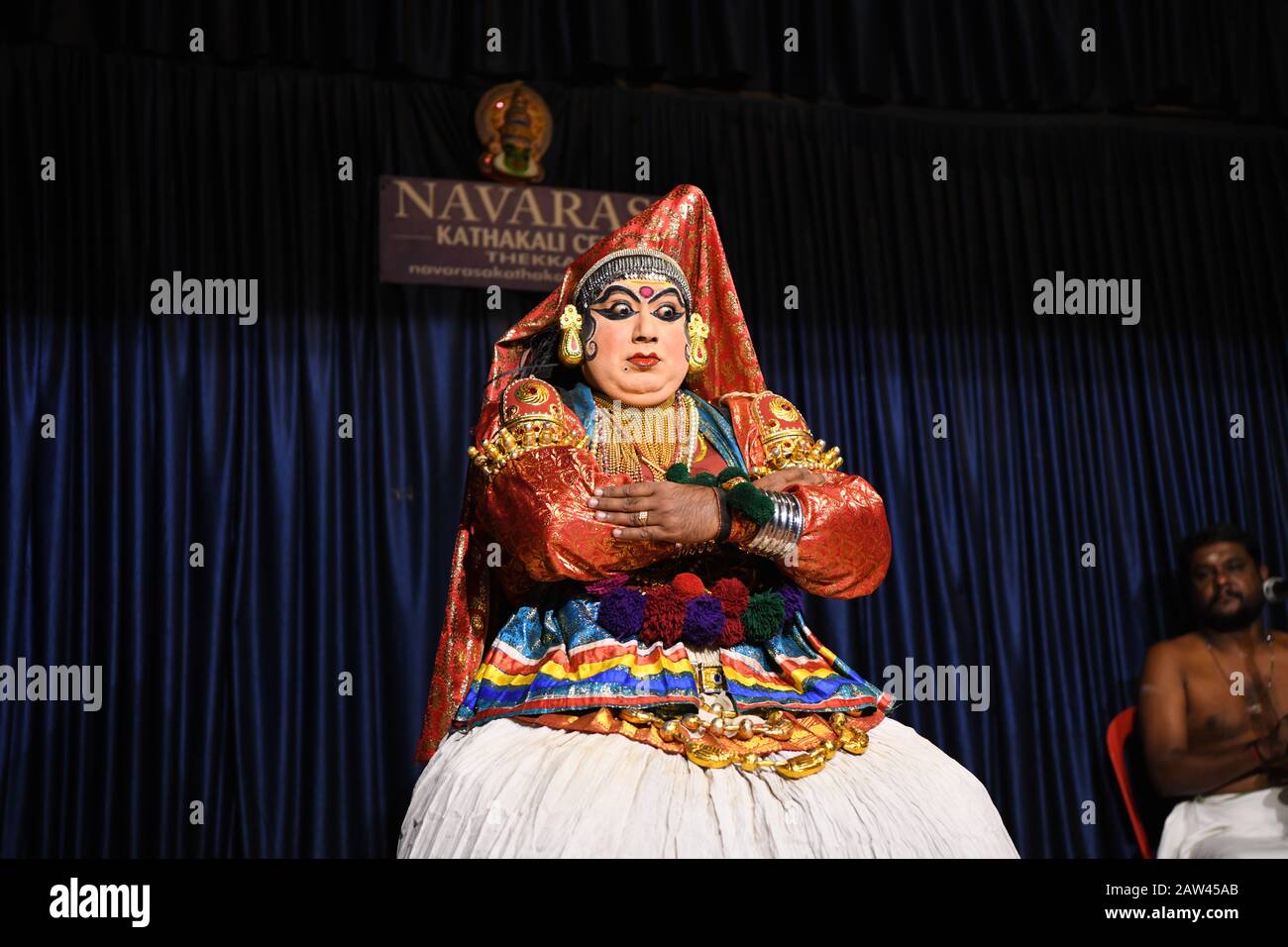Navarasa Kathakali Center, Thekkady, Klassischer indischer Tanz aus der südwestindischen Region Stockfoto