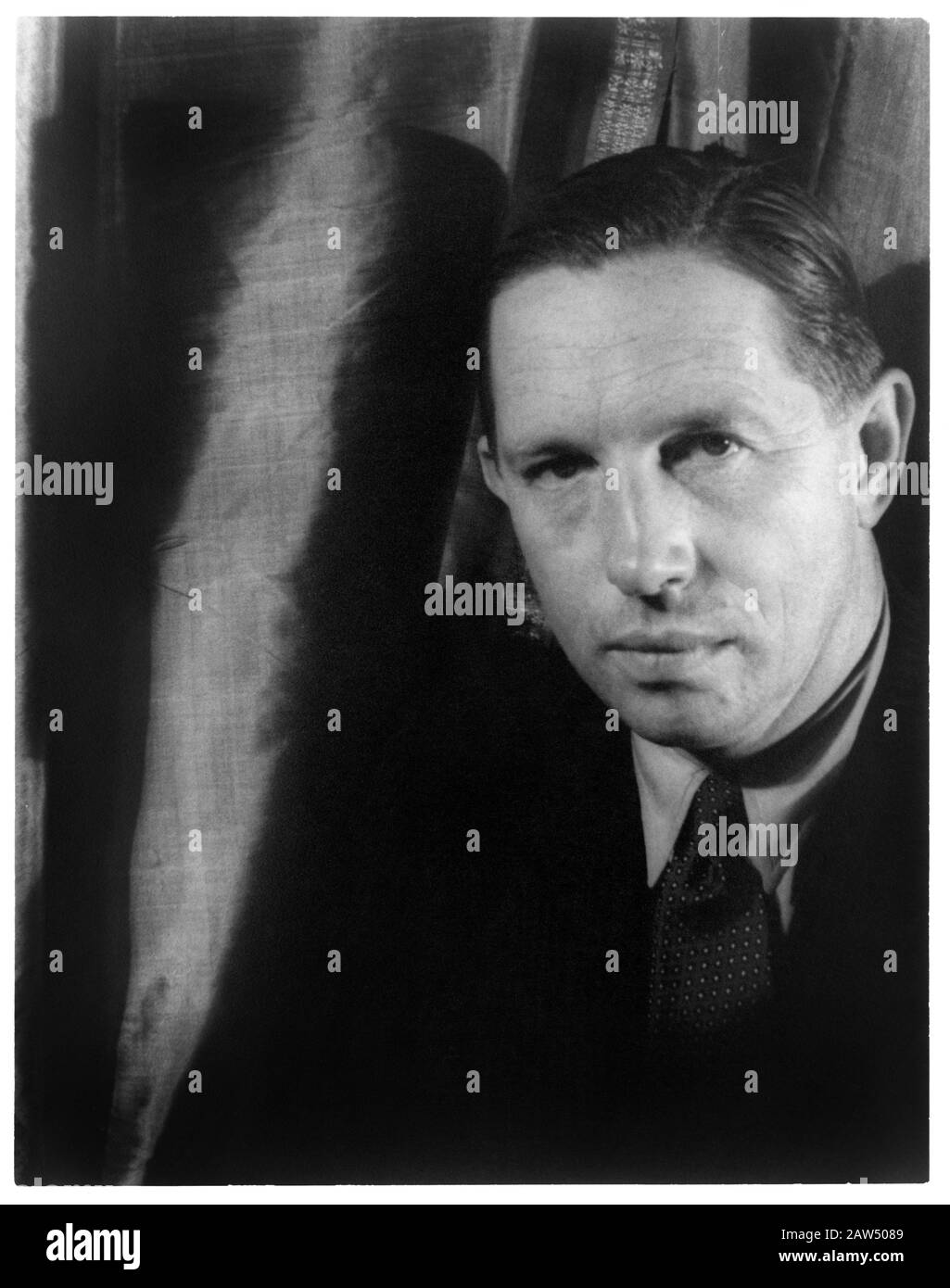 1933 , 2. november , USA : Der amerikanische Schriftsteller Louis Bromfield (* um 1896; † 1956), Foto von Carl Van Vechten (* um 1880; † 1964). Den Pulitzer-Preis gewinnen Stockfoto