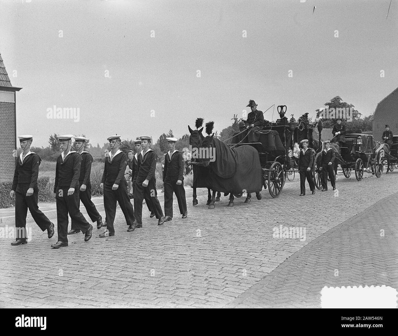Marvo Funeral Aircraft Maker Van Welre Datum: 18. August 1953 Schlüsselwörter: Beerdigung Stockfoto