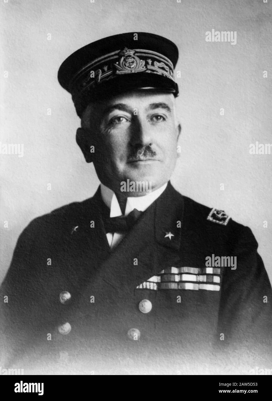 1924 Ca, ITALIEN: Der italienische Admiral und Faschistenpolitiker GINO DUCCI (* 1872; † 1962). Italienischer Senatore von 1933 bis 1945 . - AMMIRAGLIO RAGIA MAR Stockfoto