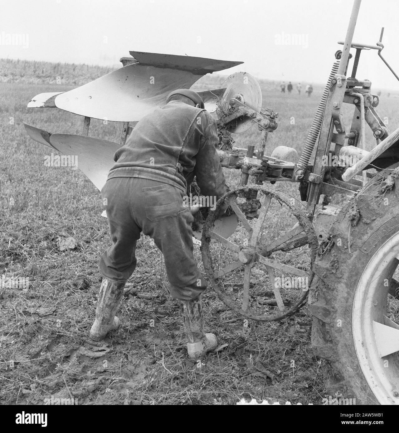 Nationalmannschaftsspiele in der Wilhelminapolder in Goes Date: 9. November 1960 Ort: Goes Keywords: Teamwettbewerb Stockfoto