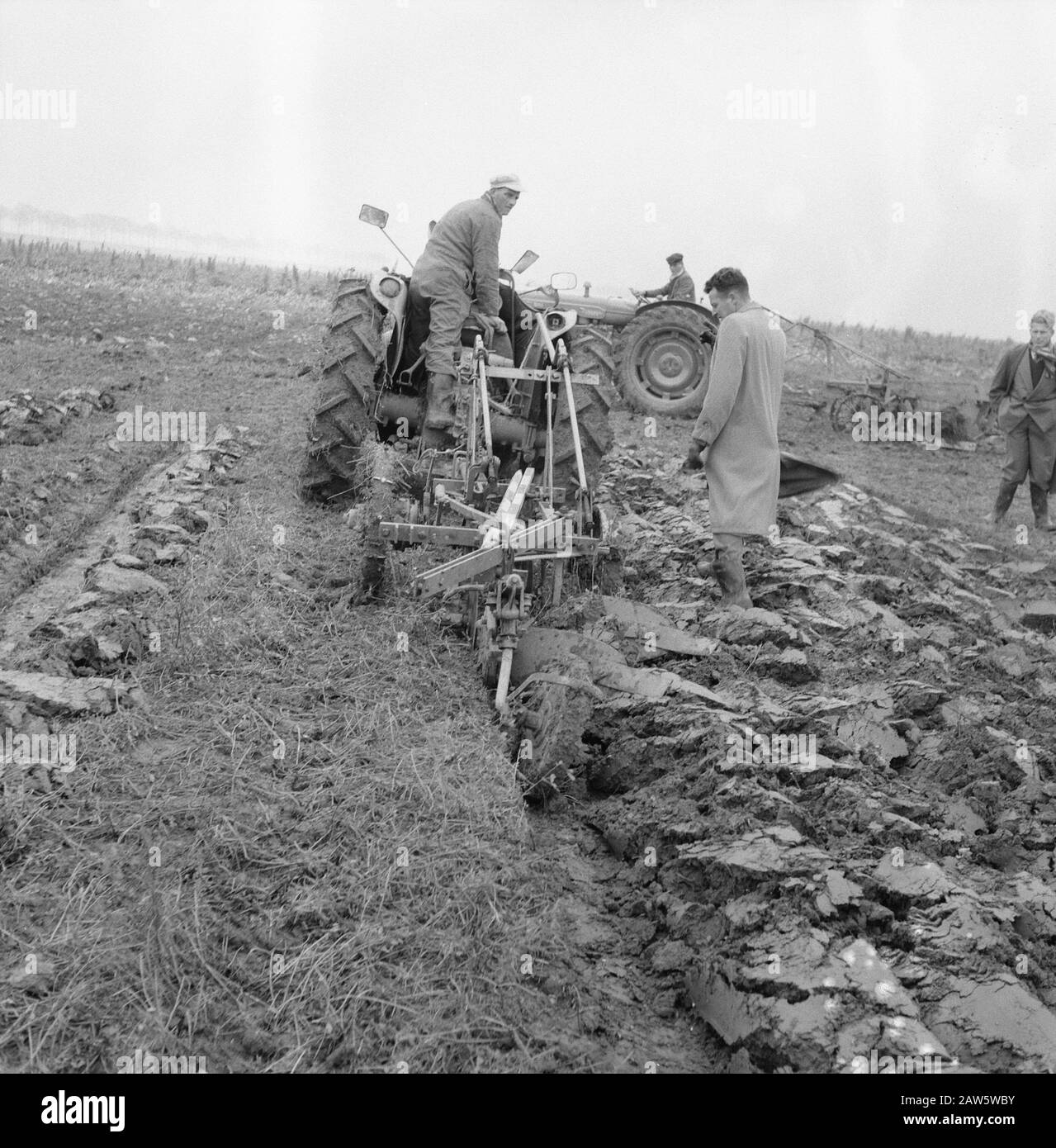 Nationalmannschaftsspiele in der Wilhelminapolder in Goes Date: 9. November 1960 Ort: Goes Keywords: Teamwettbewerb Stockfoto