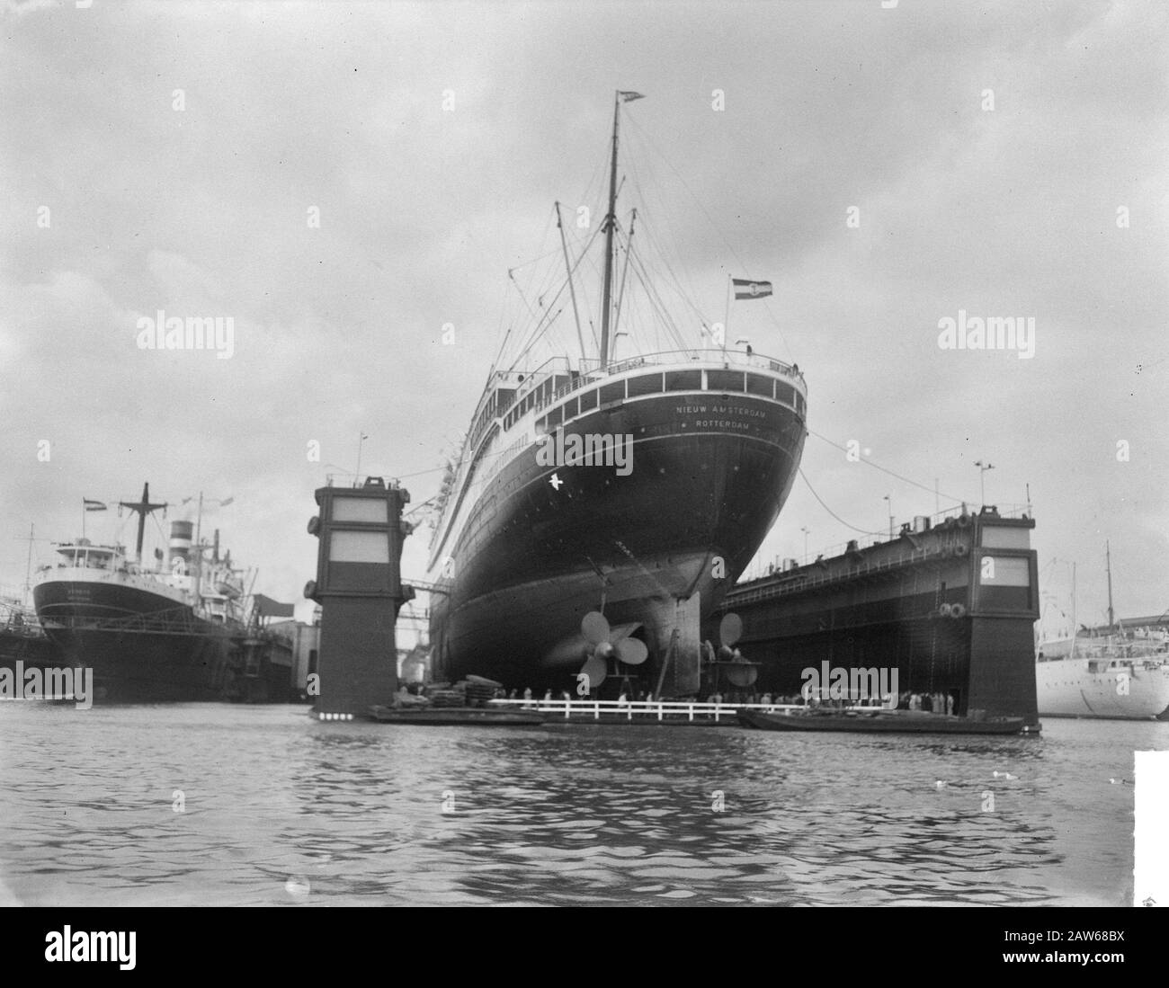 Neues Amsterdamer Dock 46000 Tonnen bei Wilton-Fijenoord Datum: 11. April 1950 Personenname: Neue Amsterdamer Institution Name: Wilton-Fijenoord Stockfoto