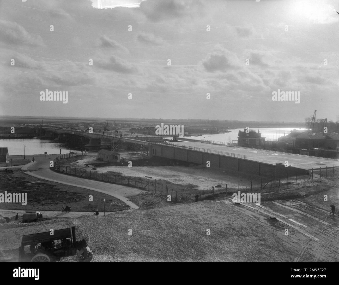 Neues Amstelbrug Gesicht aus Vechtstraat Datum: 13. November 1953 Stockfoto