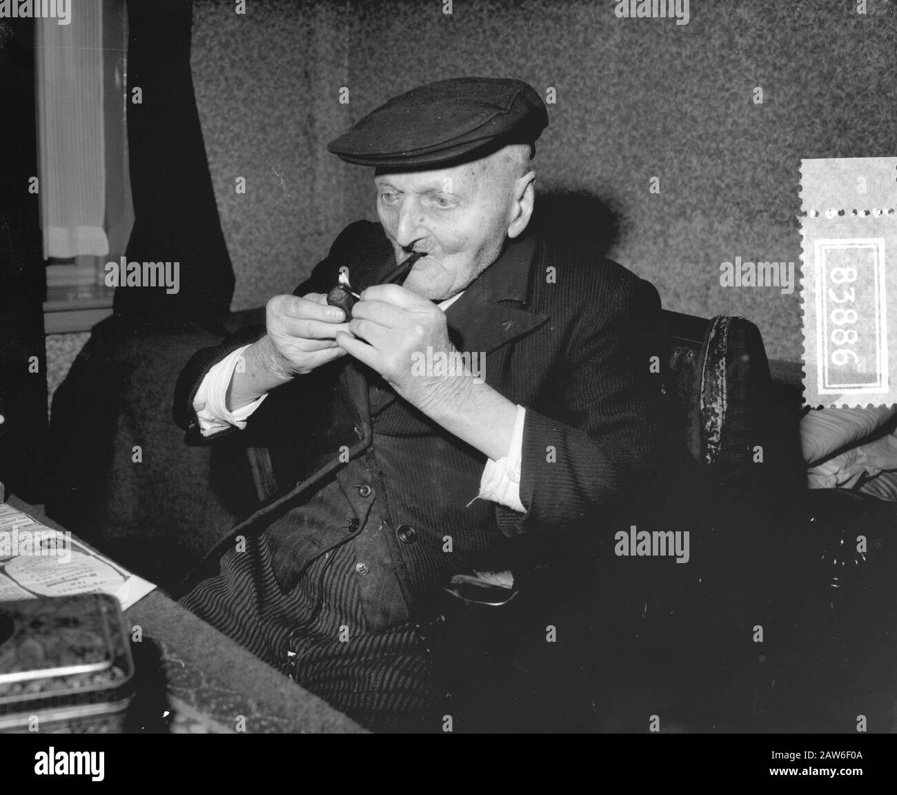 Opa J. Kip 18. März 106 Jahre Datum: 11. März 1957 Stockfoto