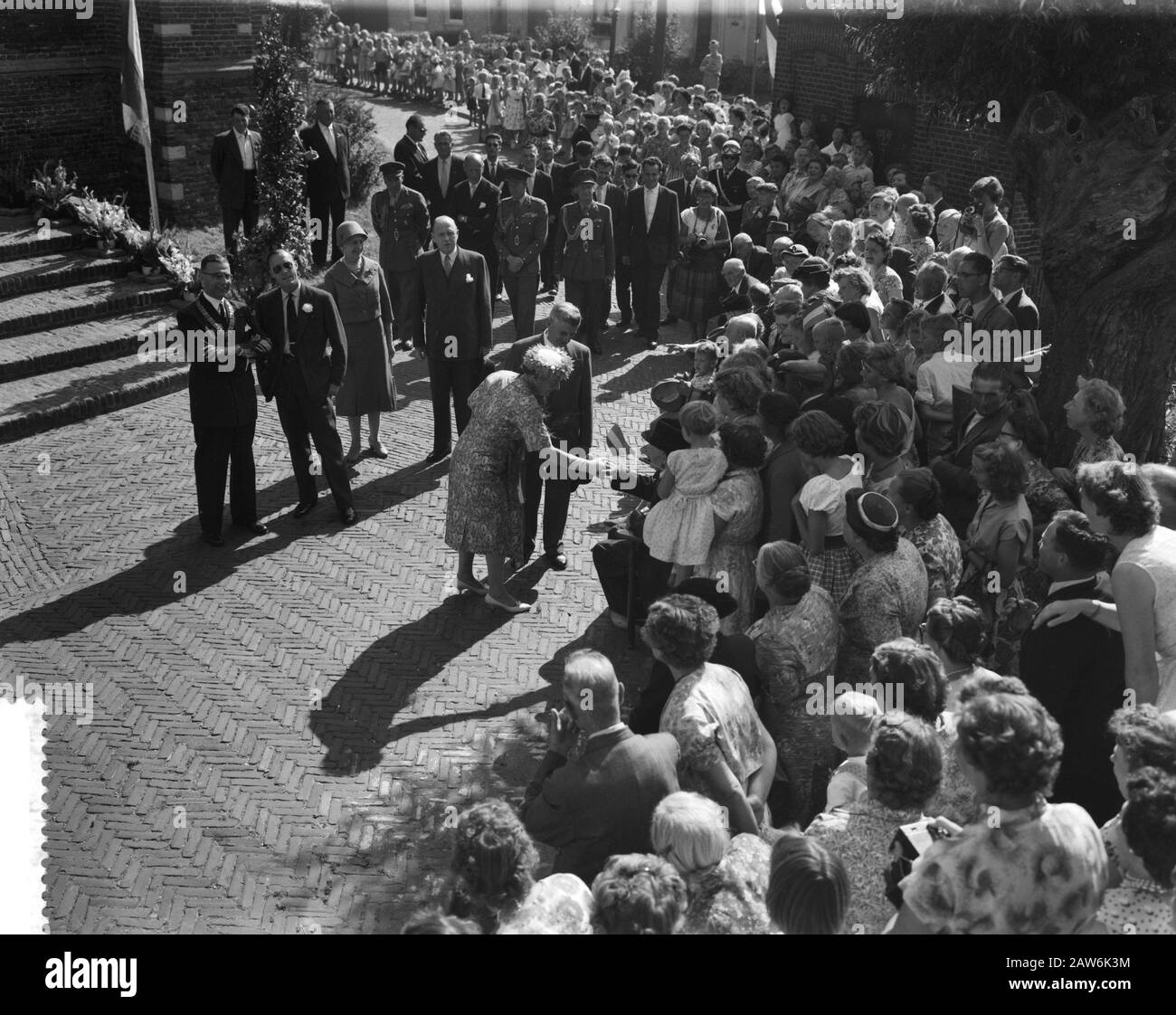 Königlicher Besuch in Amsterdam, dritter Tag Datum: 9. September 1959 Ort: Amsterdam, Noord-Holland Schlüsselwörter: Besuch Stockfoto