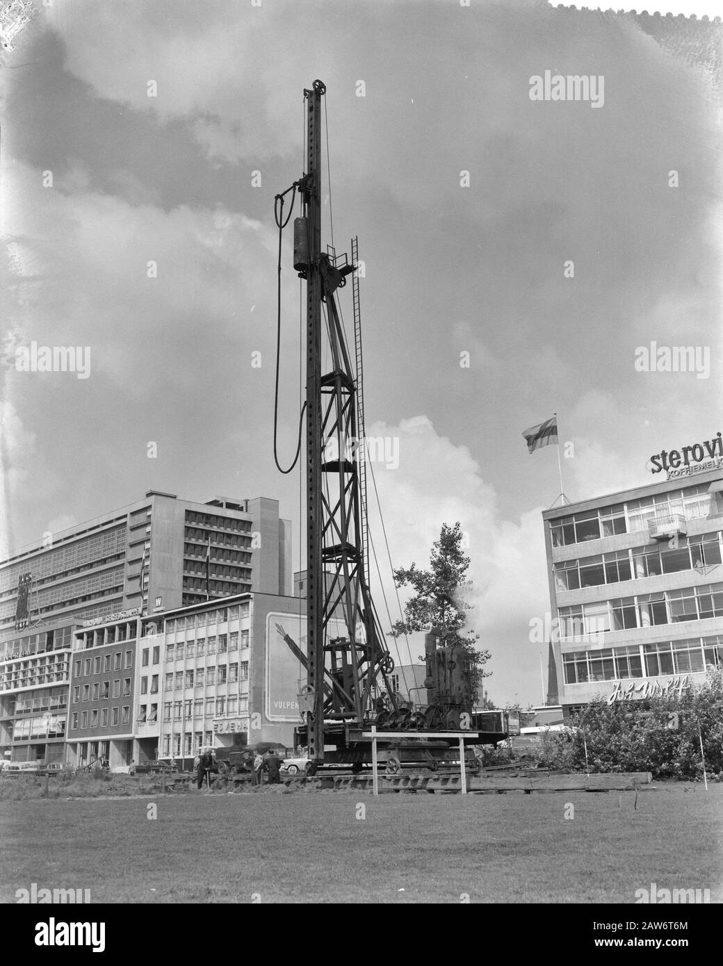 Mission Rotterdam-Parool-Reparatur Weena für U-Bahn-Bau Datum: 5. August 1960 Institutionenname: Rotterdamsch Parool, The Stockfoto