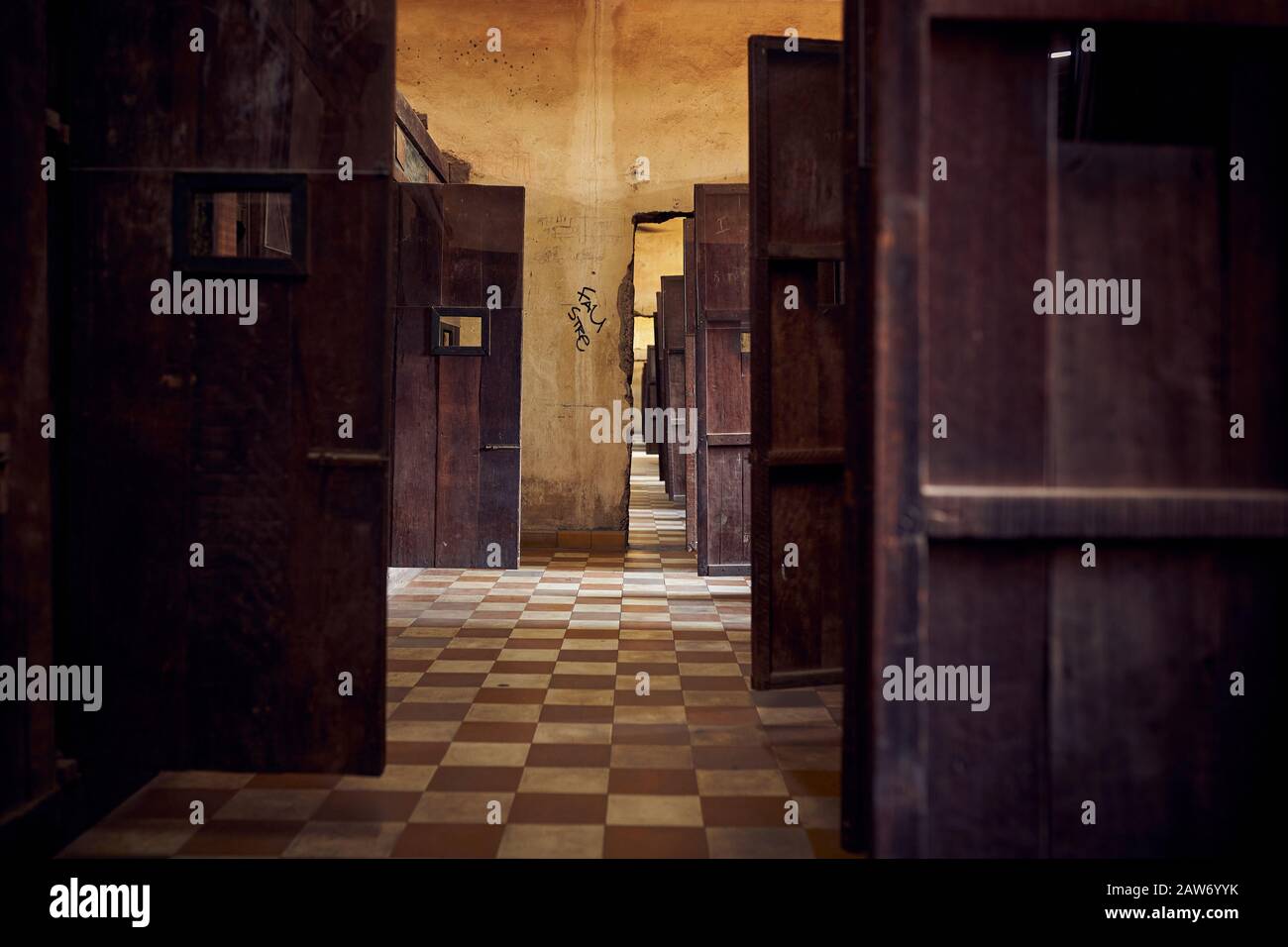Tuol Sleng S 21 Fotos Und Bildmaterial In Hoher Aufl sung Alamy tuol-sleng-s-21-fotos-und-bildmaterial-in-hoher-aufl-sung-alamy