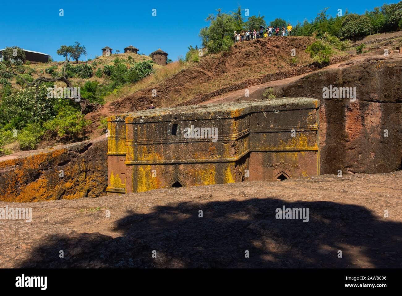 Lalibela, Äthiopien - Nov 2018: Bete Giyorgis oder St. George Kirche, monolithische Kirche in Lalibela, Äthiopien, in Stein gemeißelt Stockfoto Lalibela, Äthiopien - Nov 2018: Bete Giyorgis oder St. George Kirche, monolithische Kirche in Lalibela, Äthiopien, in Stein gemeißelt Stockfoto