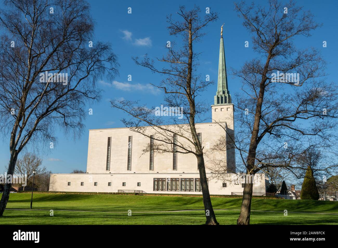 Mormon London England Temple, of The Church of Jesus Christus of Latter Day Heiligen (LDS Church) in der Nähe von Newchapel, Surrey, Großbritannien Stockfoto