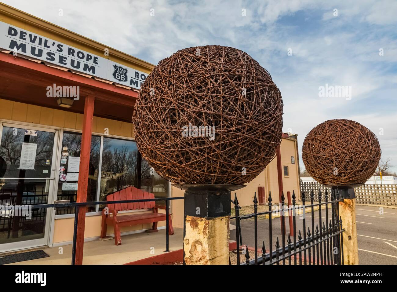 Devil's Rope Museum, eine Feier mit Stacheldraht, entlang der Route 66 in McLean, Texas, USA [keine Eigentumsfreigabe; nur für redaktionelle Lizenzierung verfügbar] Stockfoto