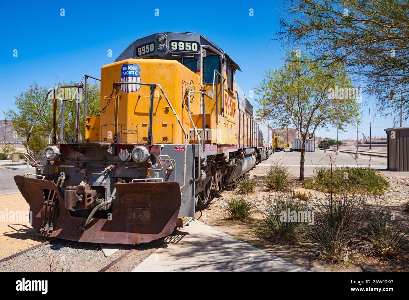 Barstow, Kalifornien, USA - 23. April 2013: Alte Vintage Union Pacific Locomotive im Western America Railroad Museum in Barstow, Kalifornien Stockfoto