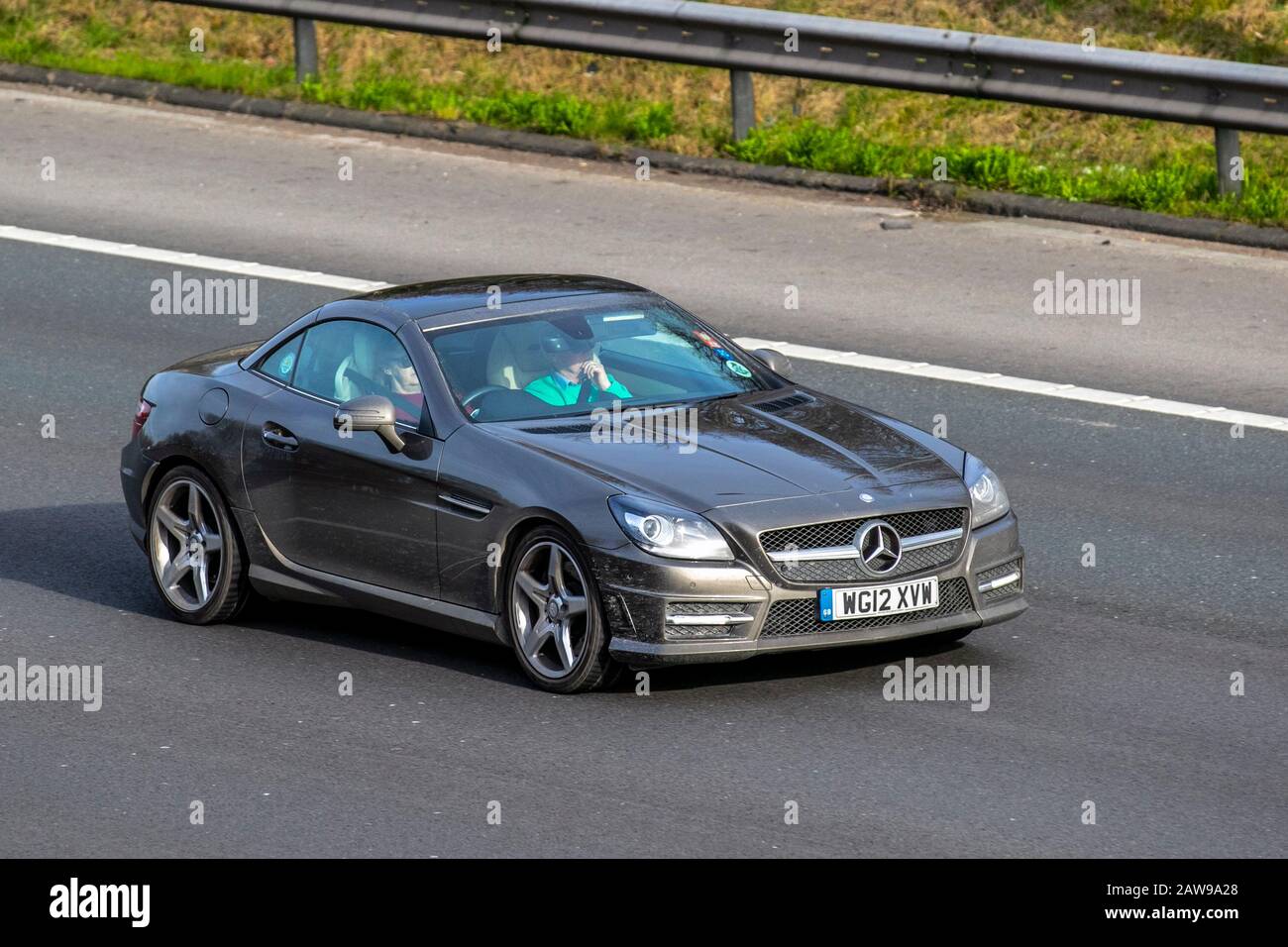 Mercedes Benz Slk Car Stockfotos Und Bilder Kaufen Alamy